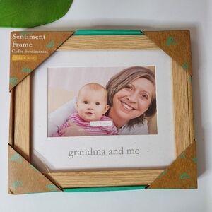 Grandma and Me Sentiment Picture Photo Frame Wooden Kate & Milo